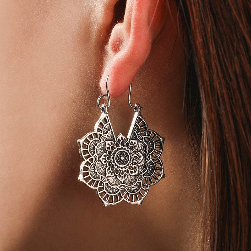Vintage ethnic style metal openwork floral flower earrings - terrifictrend