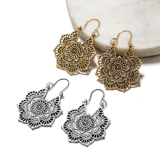 Vintage ethnic style metal openwork floral flower earrings - terrifictrend