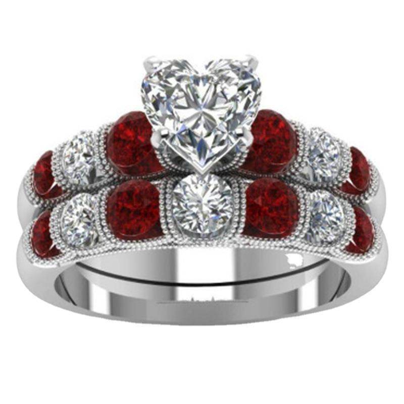 Statement Fashion Set Ring With Heart Shaped Diamonds - terrifictrend