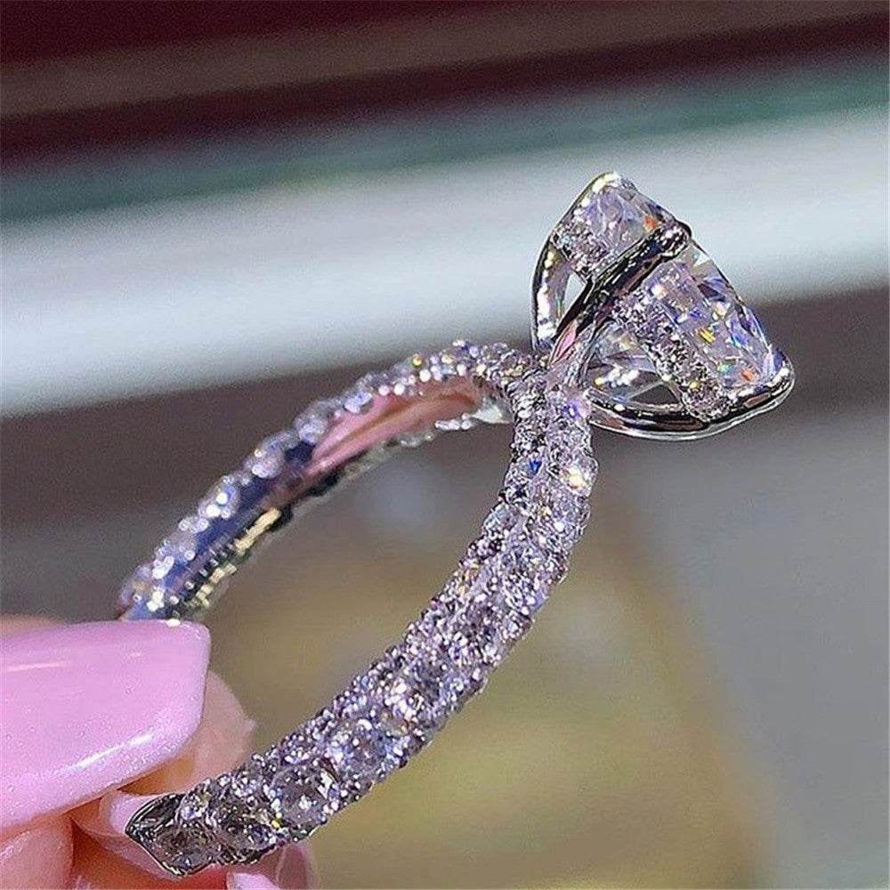 European and American fashion women's engagement diamond ring - terrifictrend