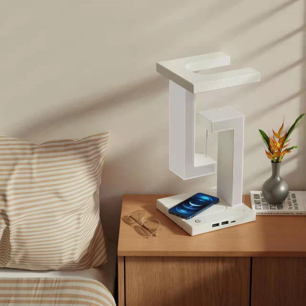 "Wireless Floating Charging Table Lamp"
