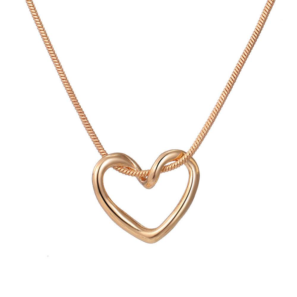 Niche Hollow Heart Necklace For Women - terrifictrend