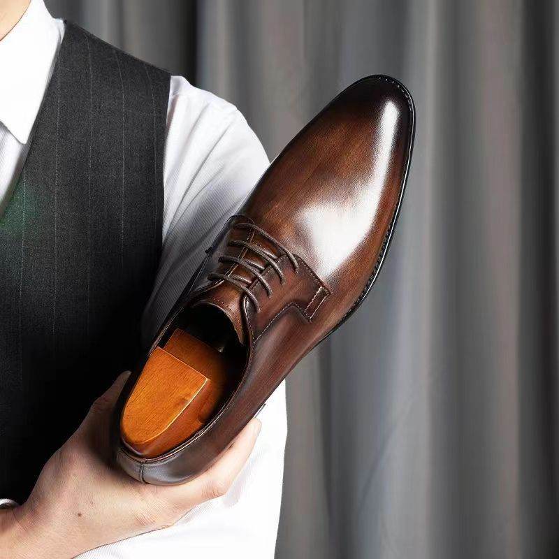 Men's Leather Shoes Breathable Lace Up Hand-rub Color - terrifictrend