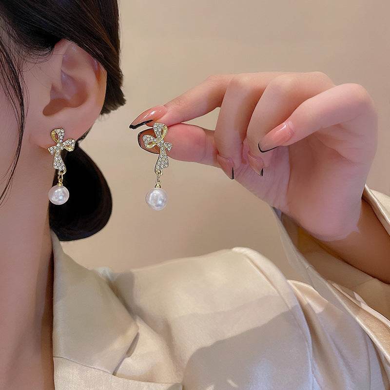 INS Butterfly Earrings With Rhinestones Fashion Temperament Jewelry - terrifictrend