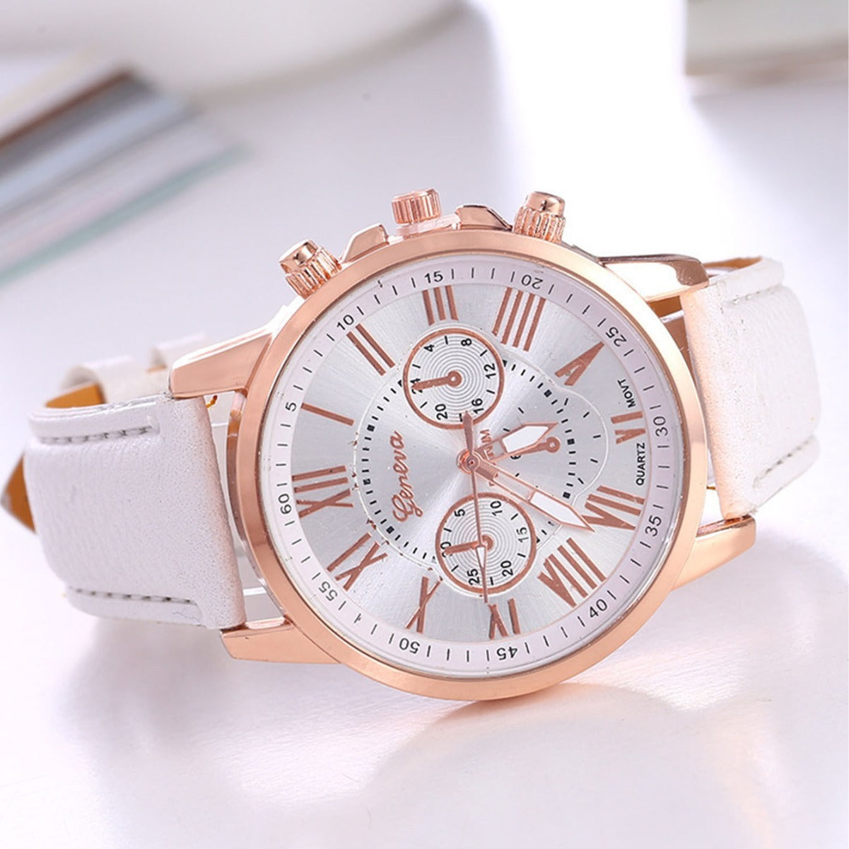 "Women's Fashion Quartz Bracelet Watch"