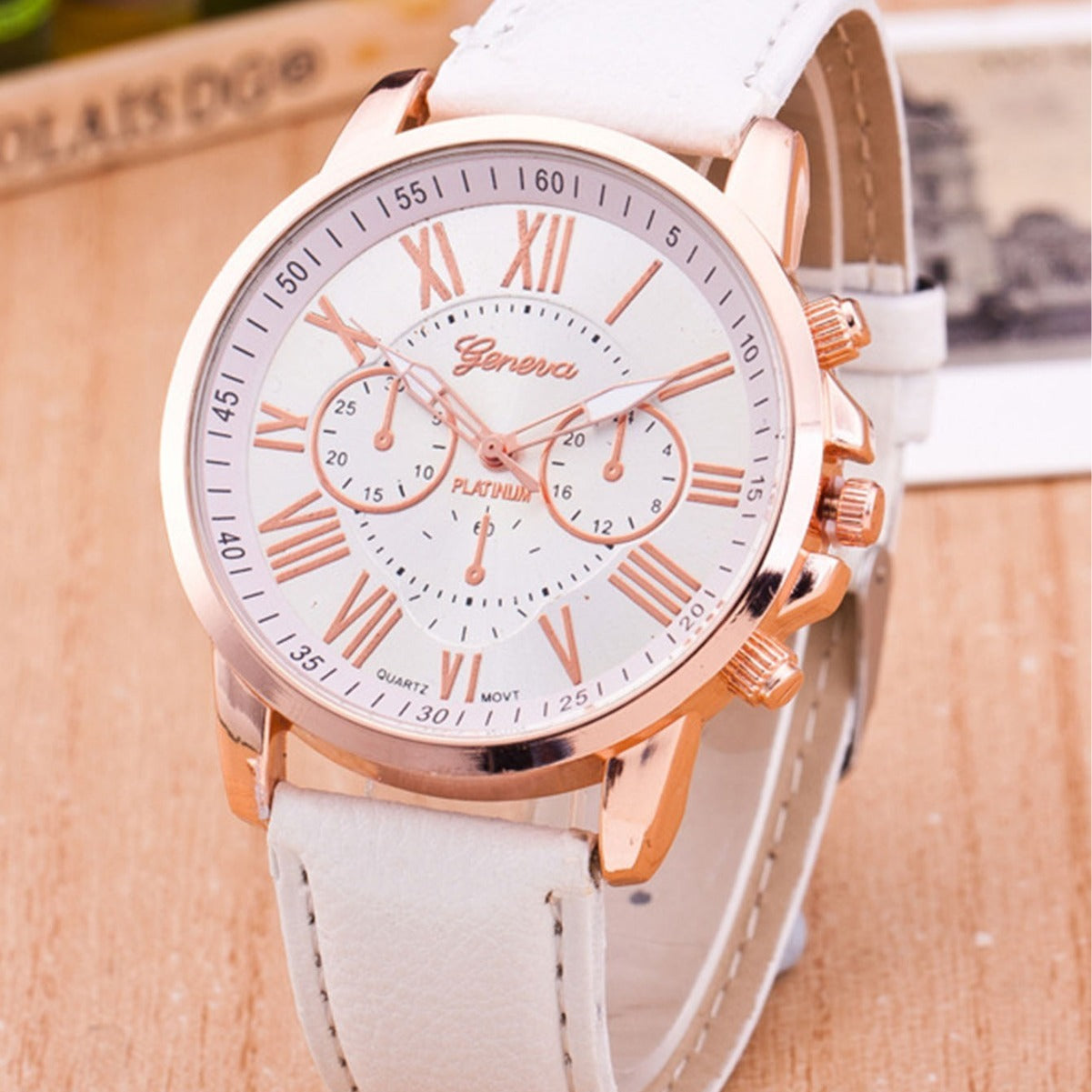 "Women's Fashion Quartz Bracelet Watch"