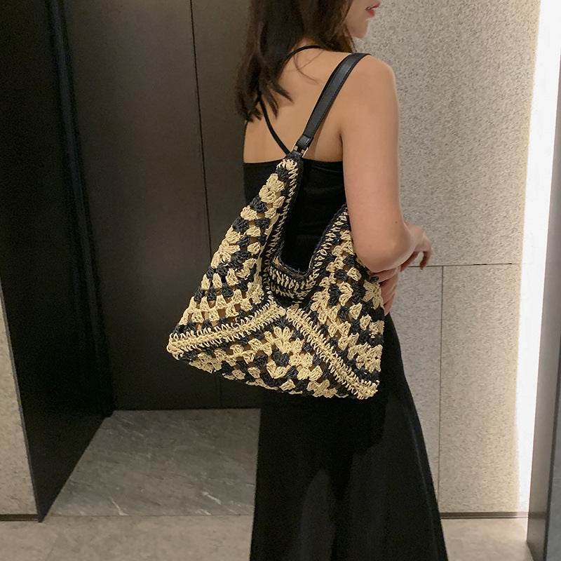 Women's Fashion Handmade Straw Woven Hollow Contrast Color Weave Shoulder Bag - terrifictrend