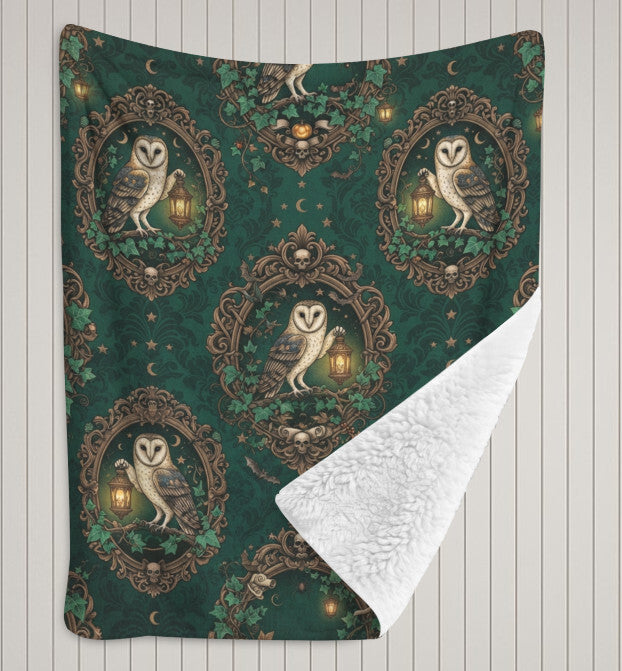 Sherpa Fleece Blanket 40" x 50" Home Decor Throw Victorian Emerald Owl Jewel NEW Terrific Trend