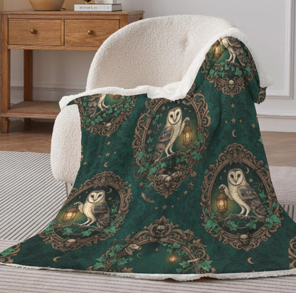 Sherpa Fleece Blanket 40" x 50" Home Decor Throw Victorian Emerald Owl Jewel NEW Terrific Trend