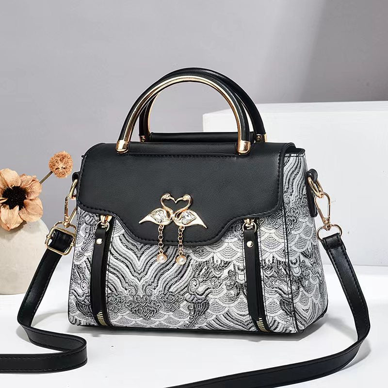 "Simple All-Match Crossbody Bag"