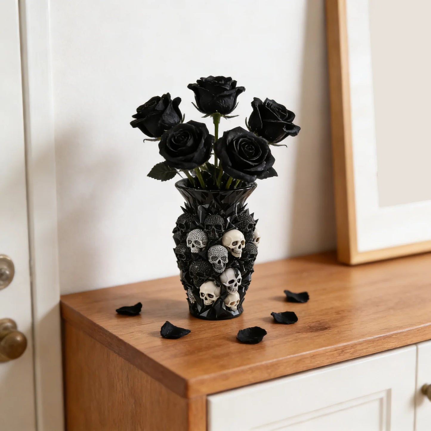Gothic Skull Vase, Garden Decorative Resin Craft Ornament, Gothic Decorative Vase, Home Decor Flower Vase terrifictrend